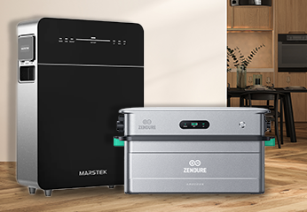 Deux batteries Plug and Play Marstek et Zendure